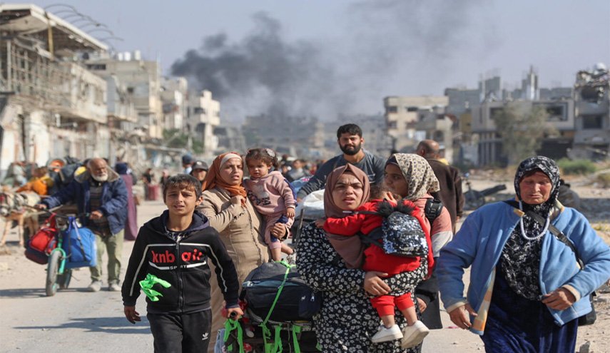 الاحتلال يسيطر على جل قطاع غزة بالتطهير العرقي والإخلاء 