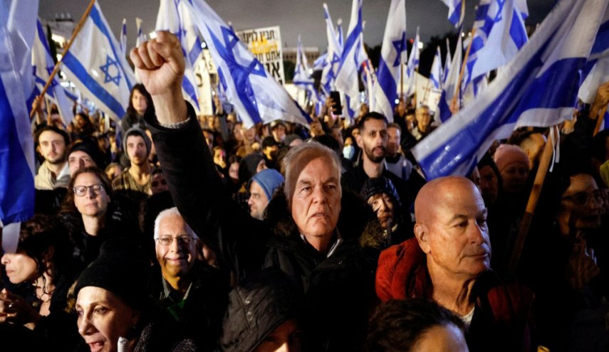 تظاهرات صهیونیست‌ها در مقابل خانه نتانیاهو