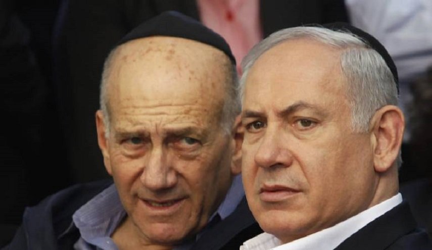 أولمرت: آمل أن تختفي حكومة نتنياهو قريبا
