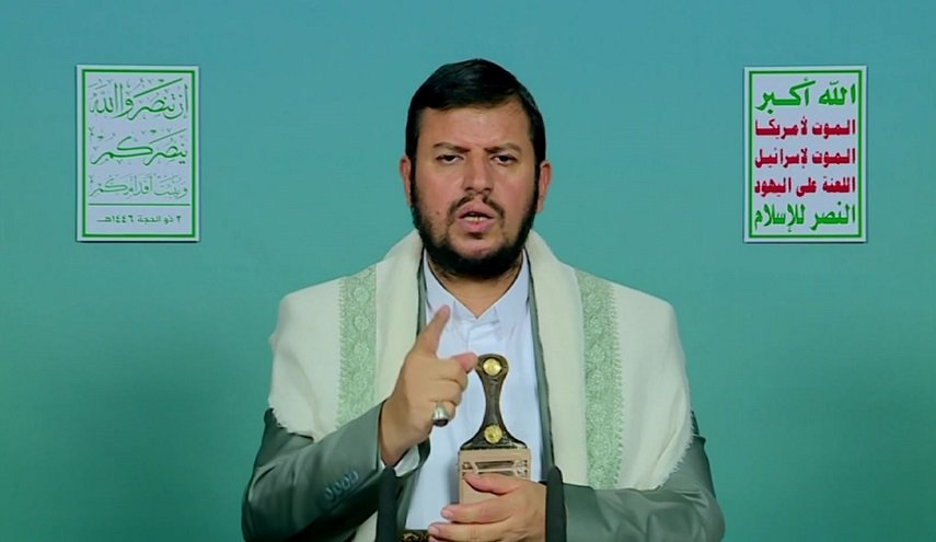 السيد الحوثي: أنظمة عربية وإسلامية تسيّر سفنًا للاحتلال عبر المتوسط