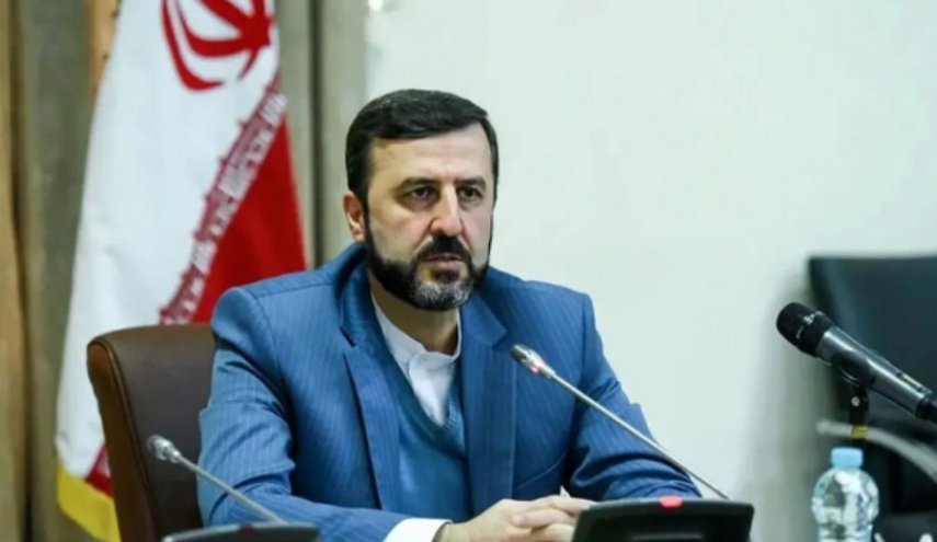 ايران تحذر الوكالة الدولية للطاقة الذرية وبعض الدول