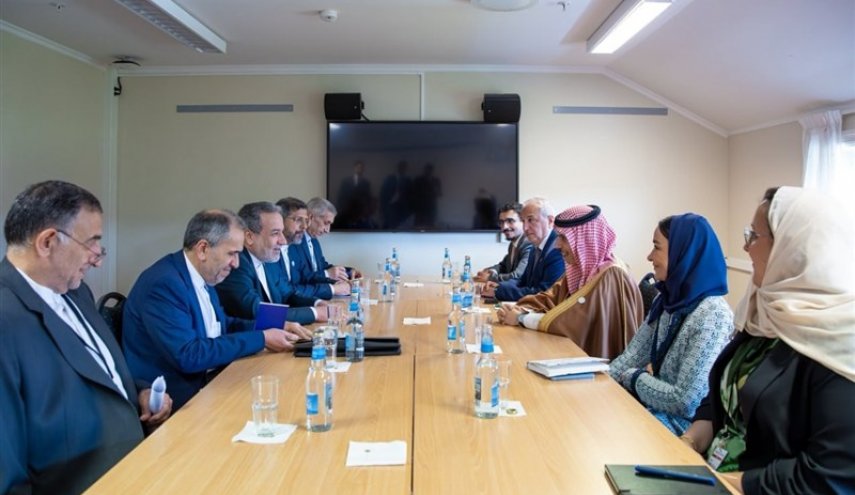 دیدار عراقچی و همتای عربستانی در نروژ