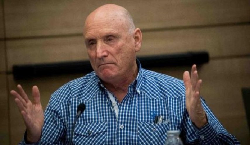 اسحاق بريك: القيادة الإسرائيلية تقودنا إلى الانتحار والسخرية الدولية