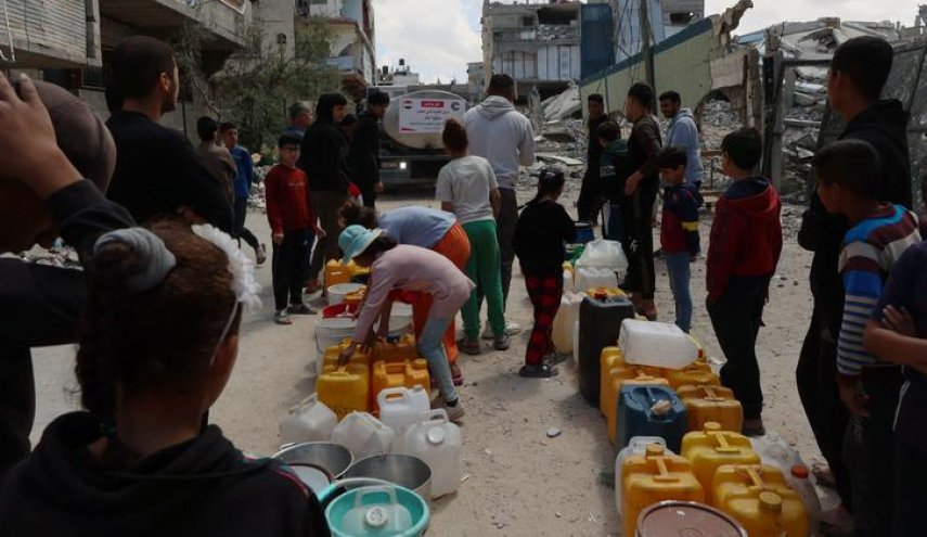 الأونروا: سكان غزة مهددون بالموت عطشاً بسبب القصف الإسرائيلي