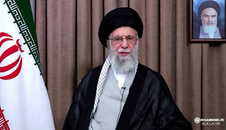 رهبر معظم انقلاب: تبریک به ملت ایران/ رژیم صهیونی در زیر ضربات جمهوری اسلامی تقریباً لِه شد