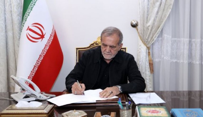 الرئيس بزشكيان يشيد بجهود وتفاني القطاع الصحي خلال حرب الـ 12 يومًا