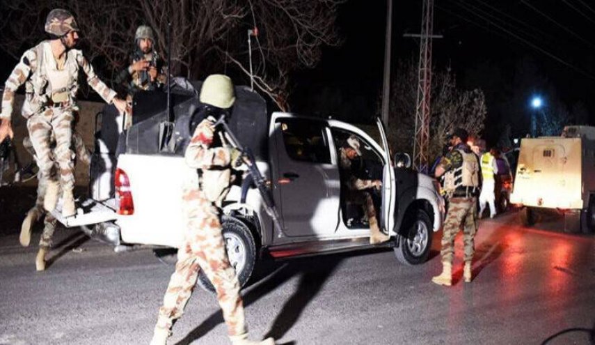 تروریست‌ها مسافران اتوبوس در پاکستان را کشتند
