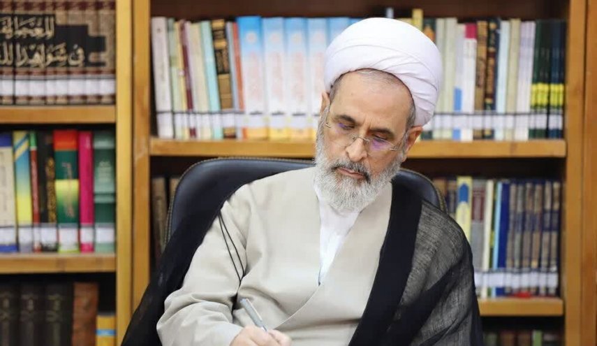 مدير حوزات ايران العلمية يطالب بإدانة دولية لقتل علماء الشيعة بسوريا