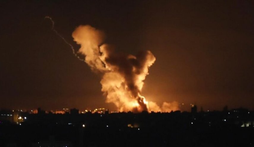 ٣ شهید و ١۶ زخمی در حمله بامدادی رژیم صهیونیستی به اردوگاه النصیرات در نوار غزه 