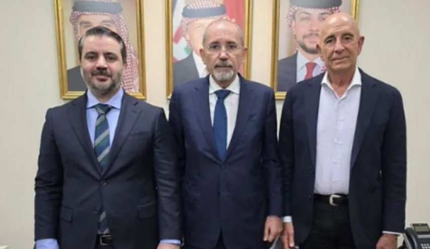 اتفاق أردني سوري أمريكي على خطوات عملياتية لوقف إطلاق النار في السويداء
