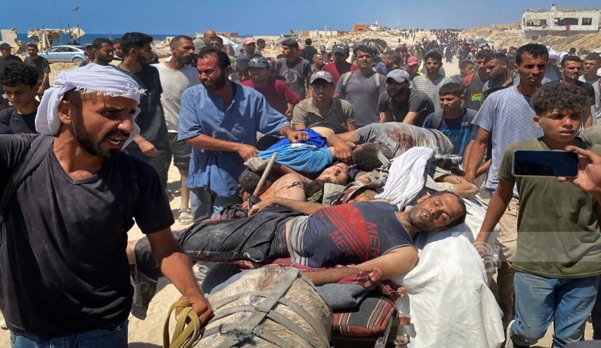99 شهيدًا و650 إصابة بمجزرة جديدة للاحتلال بحق منتظري المساعدات في غزة
