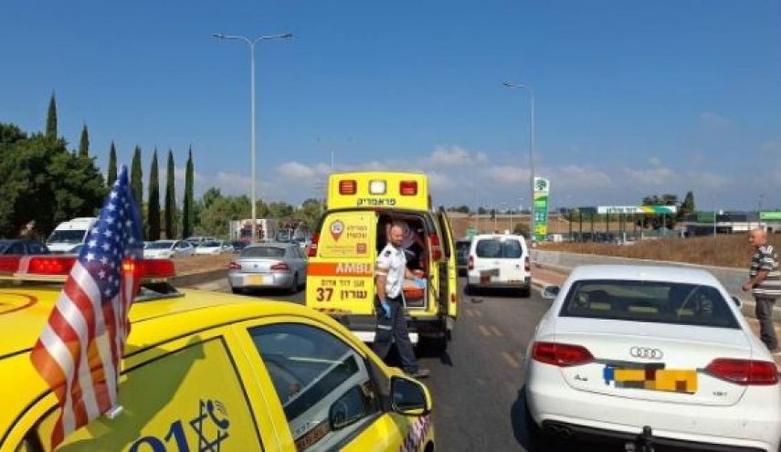 زخمی شدن9 صهیونیست بر اثر زیرگیری با خودرو در مرکز اراضی اشغالی