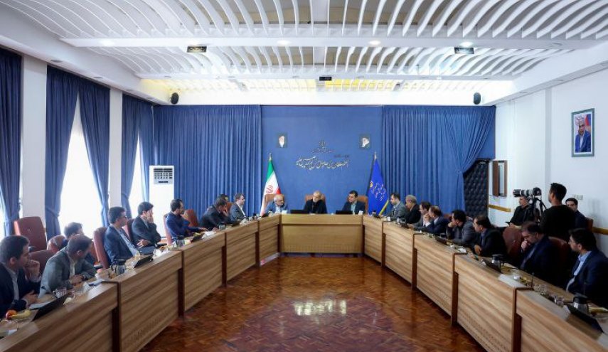 باید با همکاری نخبگان مسیر کلی حرکت برای تحقق اهداف و سیاست‌های کلان را طراحی کنیم