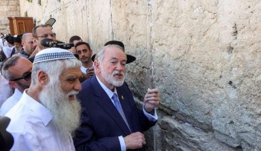 السفير الأمريكي لدى إسرائيل يشبه اعتراف فرنسا بدولة فلسطين بـ”منح النصر للنازيين”! 