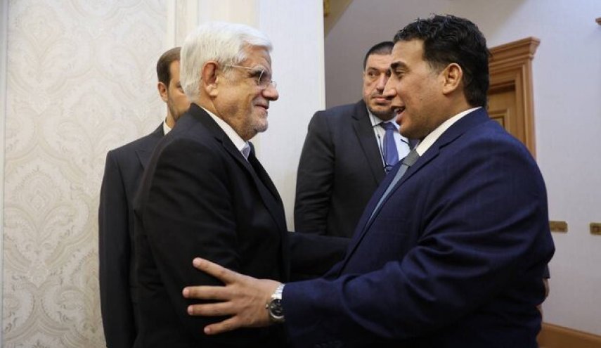 عارف: ایران تهدیدات را تبدیل به فرصت کرده است