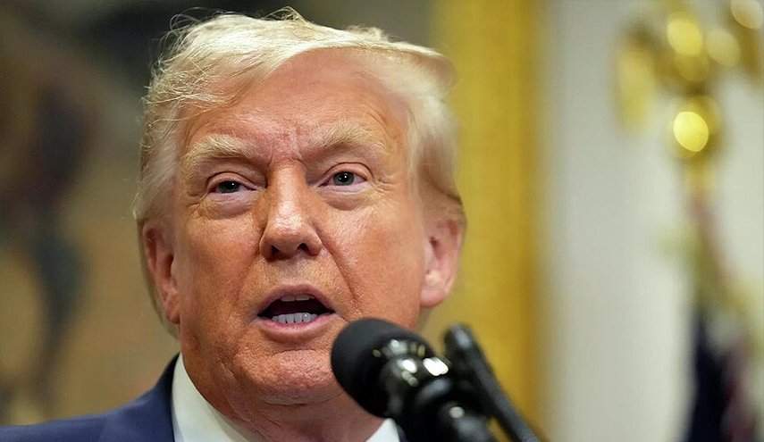 ترامب يتوعّد أوروبا برسوم جمركية مشددة.. فما السبب؟