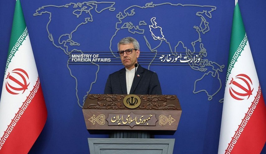 متحدث الخارجية الإيرانية ينفي تحديد أي موعد للمحادثات مع أمريكا