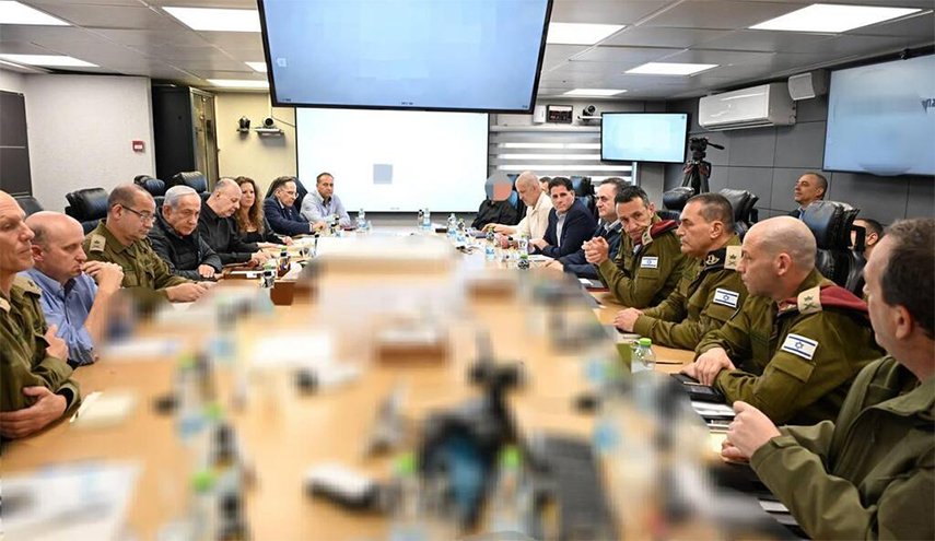 إعلام عبري: جميع قادة الأجهزة الأمنية رفضوا خطة نتنياهو لاحتلال غزة