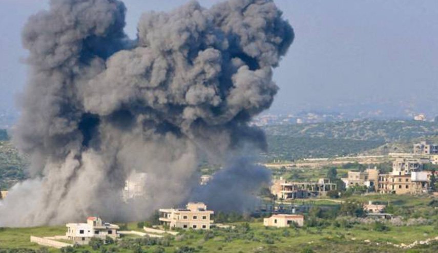 مسيرة صهيونية تستهدف سيارة بين بلدتي عيترون وعيناتا جنوبي لبنان