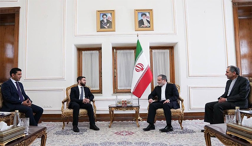 عراقجي يستقبل نائب وزير خارجية أرمينيا في طهران