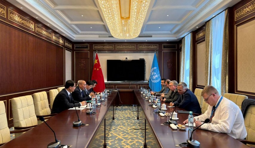 اولیانوف: ایران، چین و روسیه جلسه بسیار مفیدی درباره پرونده هسته‌ای ایران برگزار کردند
