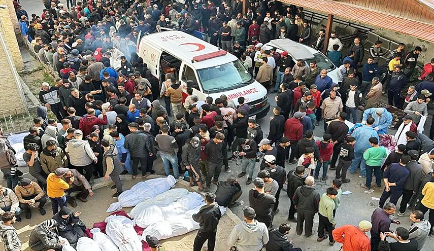 7 شهداء بقصف مسيرة اسرائيلية لمدنيين في ساحة مستشفى المعمداني