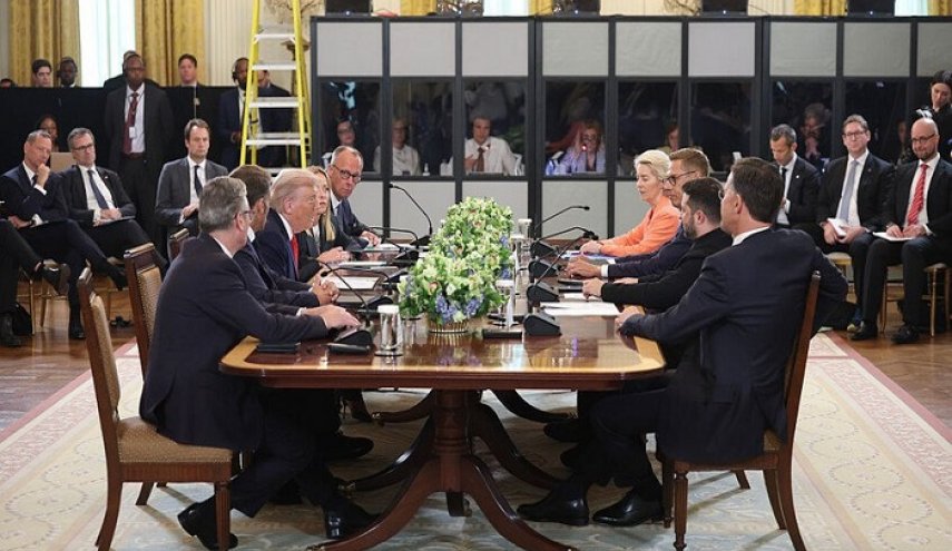 ترامب يلقي بمسؤولية الضمانات الأمنية لأوكرانيا على أوروبا