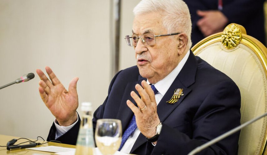 محمود عباس دستور تشکیل کمیته‌ تدوین قانون اساسی فلسطین را صادر کرد