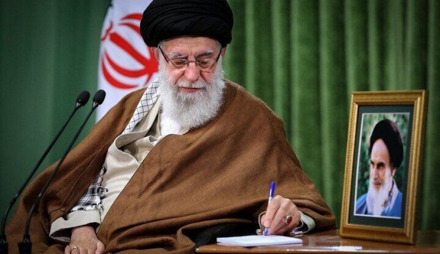 پیام تسلیت رهبر معظم انقلاب درپی درگذشت «محمود فرشچیان»