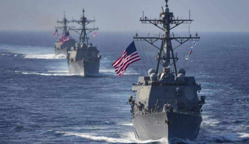 آمریکا با ناوشکن‌ها و زیردریایی هسته‌ای به ونزوئلا نزدیک شد
