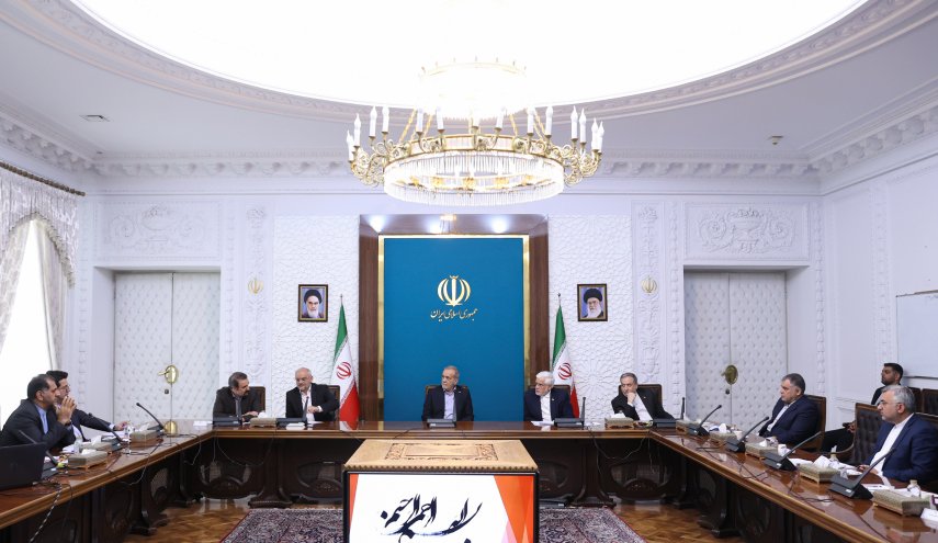 بزشكيان: العلاقات بين إيران والصين استراتيجية