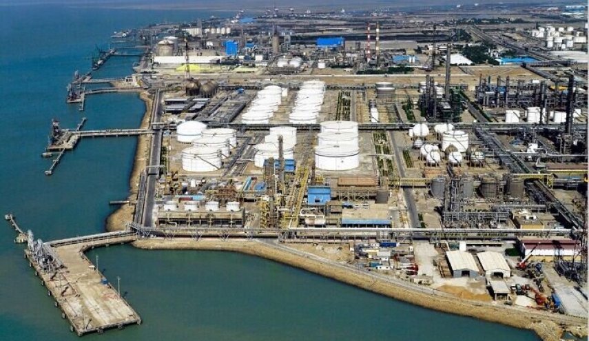 تدشين مشروعين بتروكيماويين باستثمار 477 مليون دولار في بوشهر