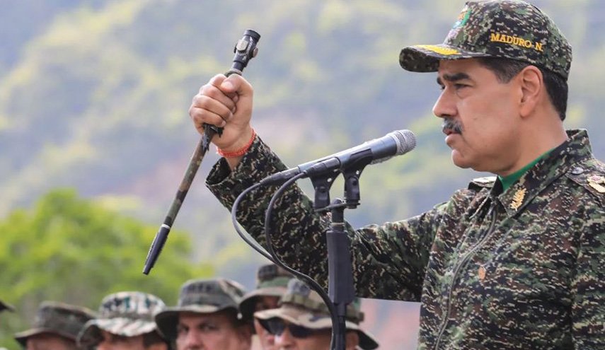 الرئیس الفنزوئلي: نحن اليوم أكثر استعدادًا للدفاع عن سيادتنا+فيديو