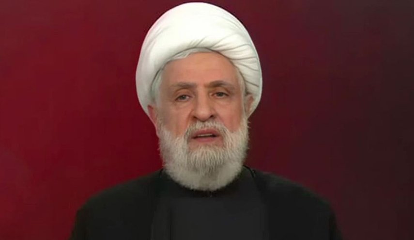 الشيخ نعيم قاسم يبارك ويعزي باستشهاد الرهوي ورفاقه