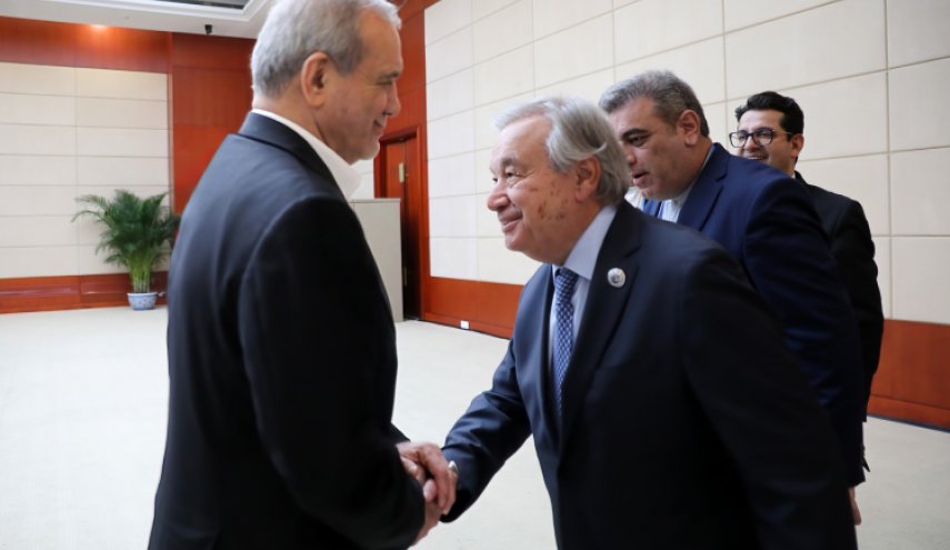 ایران به دنبال حل مسئله هسته‌ای از راه دیپلماتیک است