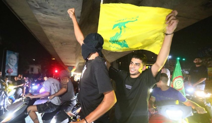 تحلیل الاخبار از مهار منازعه احزاب شیعه با دولت لبنان بر سرخلع سلاح