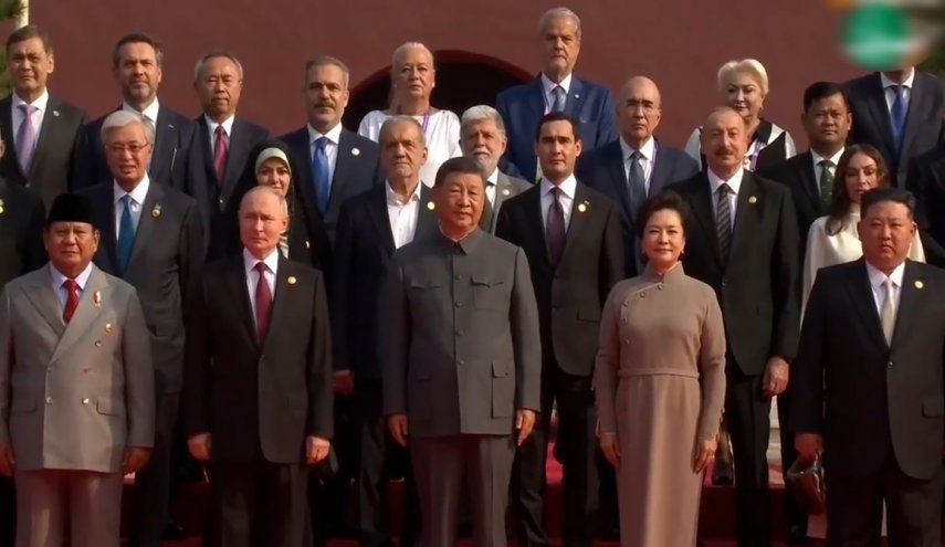 سخنان ترامپ اعتراف به قدرت شانگهای است/ جهان درحال گذار از مرحله‌ای تاریخی