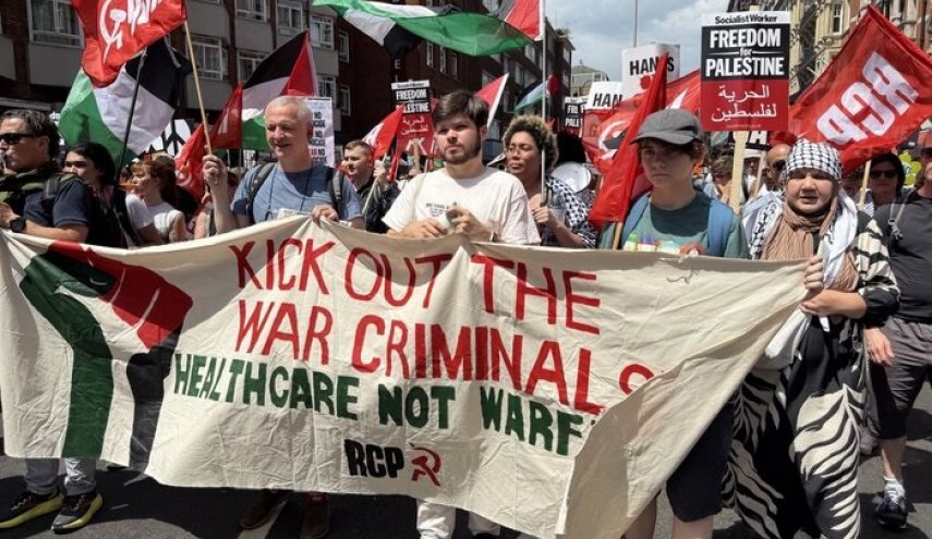 فریاد حمایت از فلسطین در قلب لندن؛ هزاران نفر علیه محاصره غزه راهپیمایی کردند