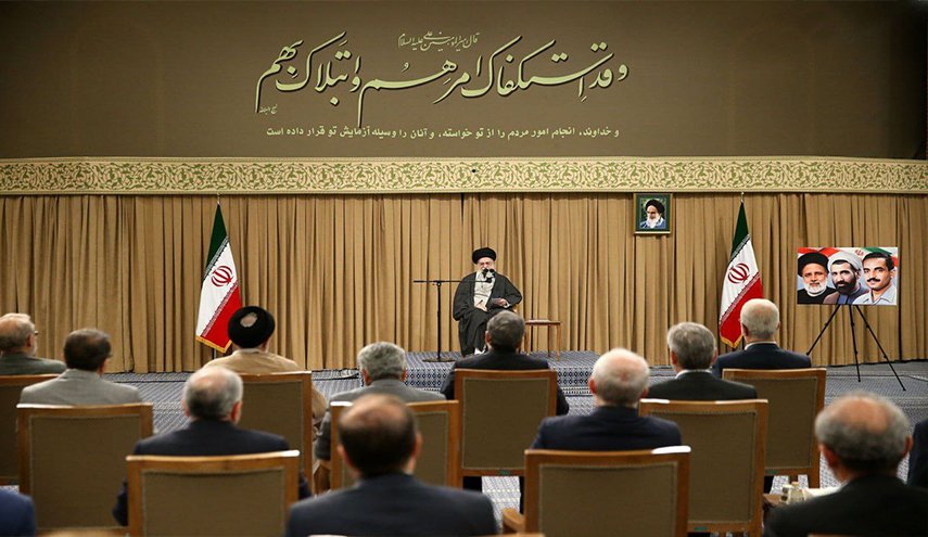 قائد الثورة: على الدول الإسلامية قطع علاقاتها مع الكيان الصهيوني