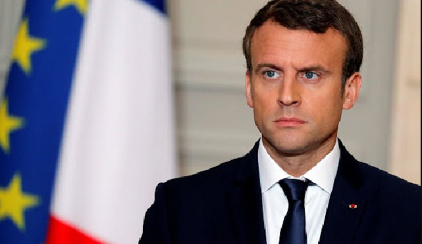 ابهام در آینده سیاسی رئیس جمهور فرانسه 