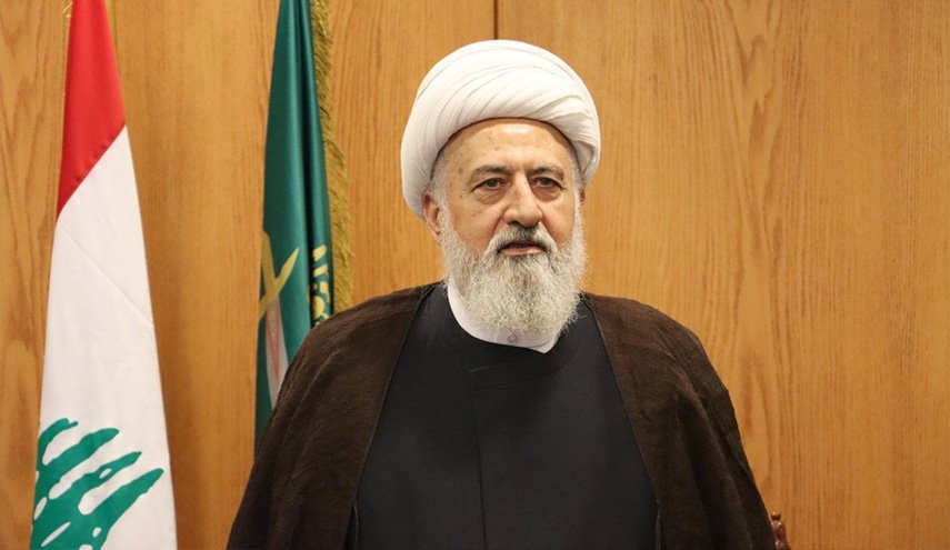 الشيخ الخطيب يدعو لفتح طاولة حوار وطني تحمي لبنان من الانقسامات