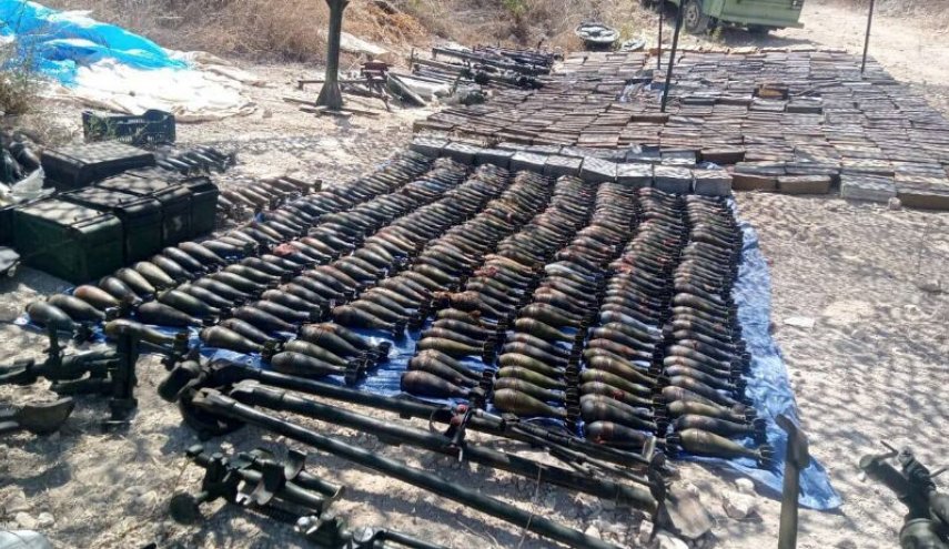 ارتش لبنان ۸ کامیون سلاح از اردوگاه‌های فلسطینی عین‌الحلوه و البداوی تحویل گرفت
