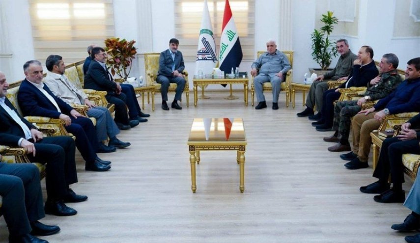 لقاء قائد قوات الامن الداخلي الايرانية ورئيس هيئة الحشد الشعبي في بغداد
