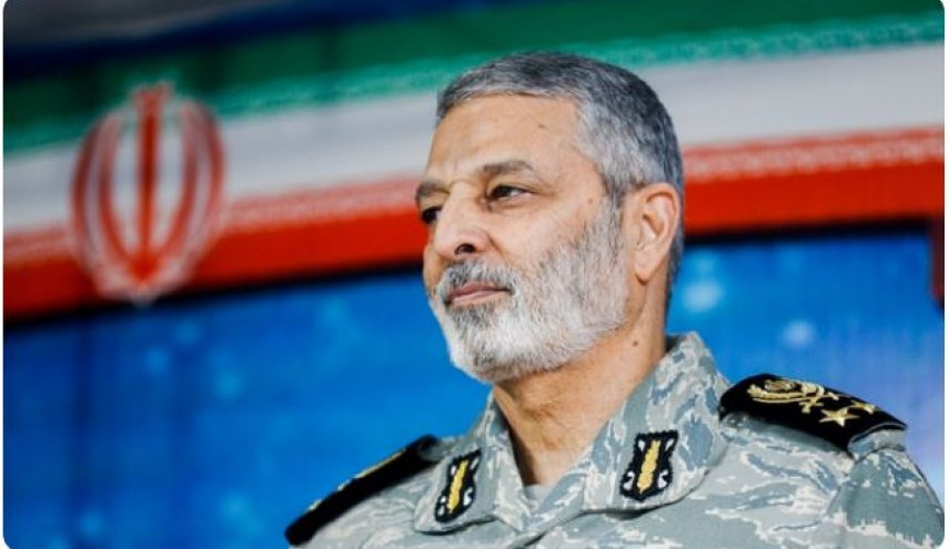 سرلشکر موسوی: ارتقای توان نیروهای مسلح تعطیل‌پذیر نیست
