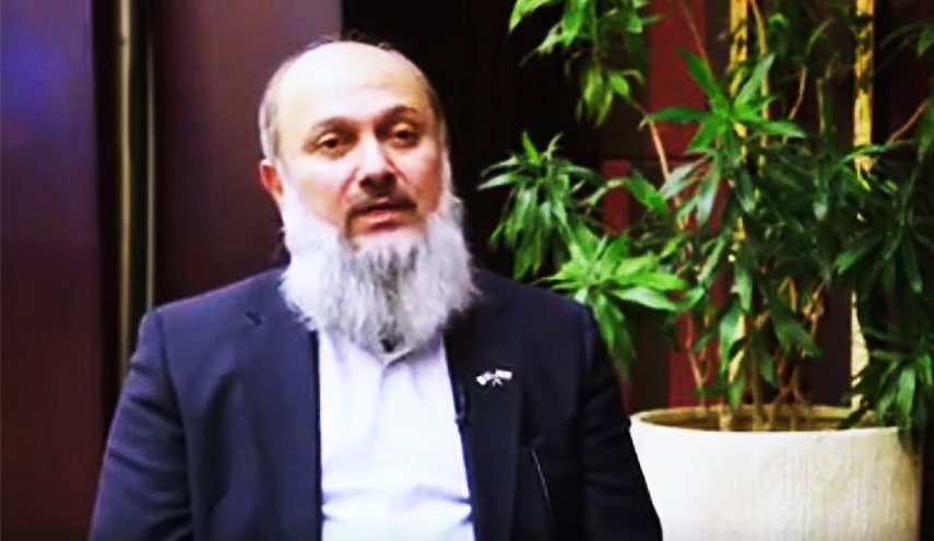 وزير تجارة باكستان: مراجعة اتفاق المقايضة مع طهران على وشك الانتهاء