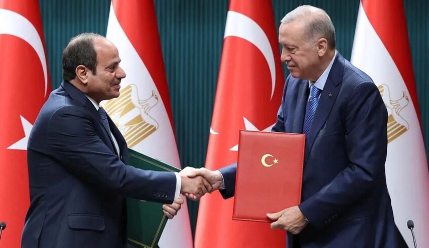 مصر وتركيا تجريان مناورات عسكرية لأول مرة منذ 13 عاما