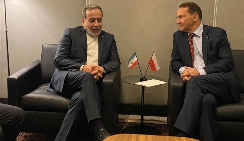 عراقجي يؤكد ضرورة تحمل الترويكا الأوروبية لمسؤولياتها