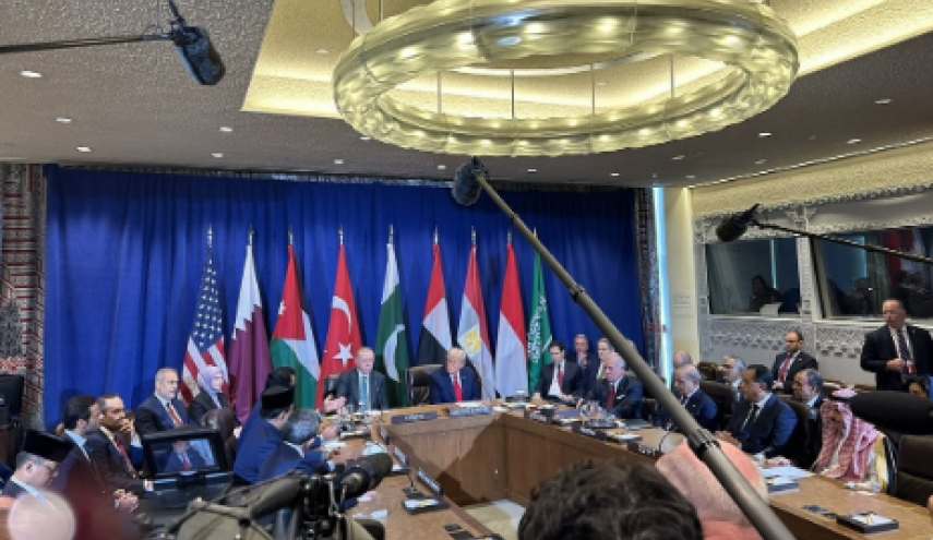 نشست مشترک ترامپ با رهبران ۹ کشور عربی و اسلامی در باره غزه