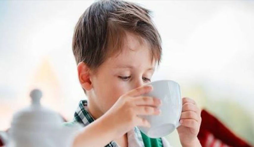 هل الكافيين خطر على الأطفال؟