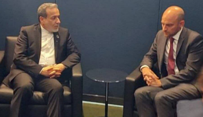 ابتکارهای دیپلماتیک برای جلوگیری از اسنپ‌بک؛ محور رایزنی وزرای خارجه ایران و فرانسه